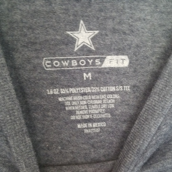 Dallas Cowboys Fit tshirt - Picture 2 of 4